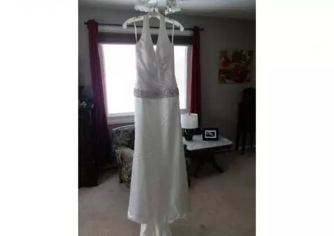 Wedding Dress--Never worn!